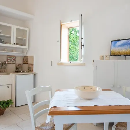 Masseria Caretti Grande Bed & Breakfast 4*