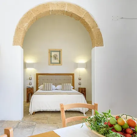 Bed and Breakfast Masseria Caretti Grande 4*