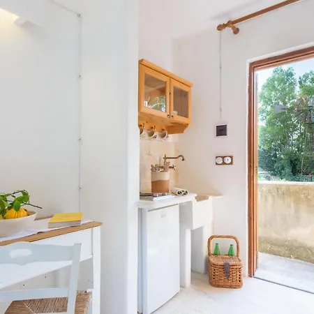 Bed and Breakfast Masseria Caretti Grande Λέτσε