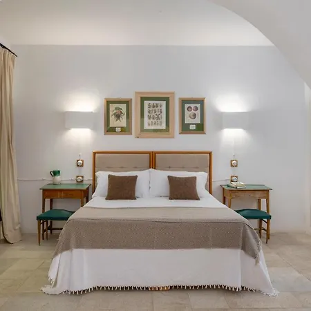 Masseria Caretti Grande Bed and Breakfast