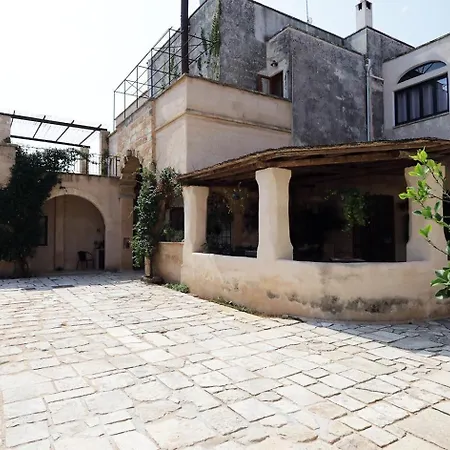 Masseria Caretti Grande 4* Λέτσε