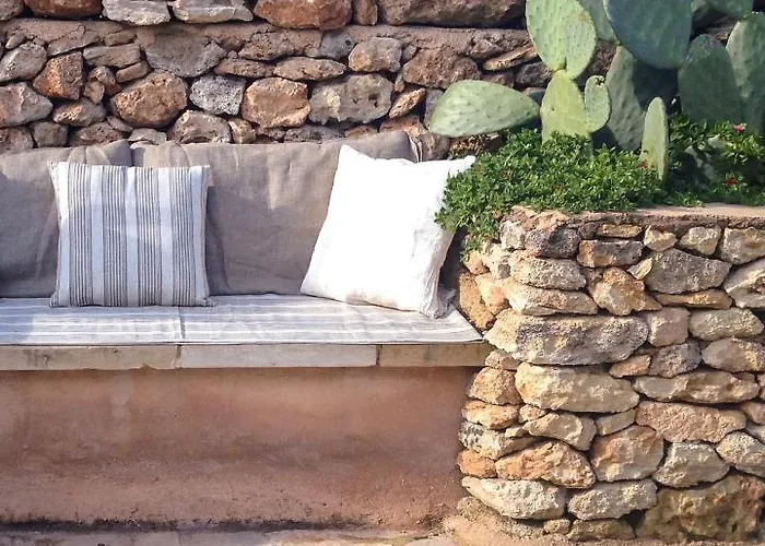 Bed & Breakfast Masseria Caretti Grande 4*